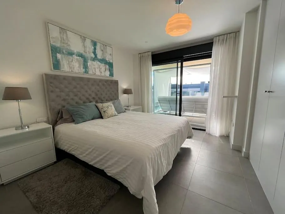 3 Bed Apartment With Sea Views Estepona Spain